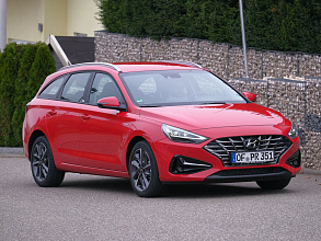 i30
